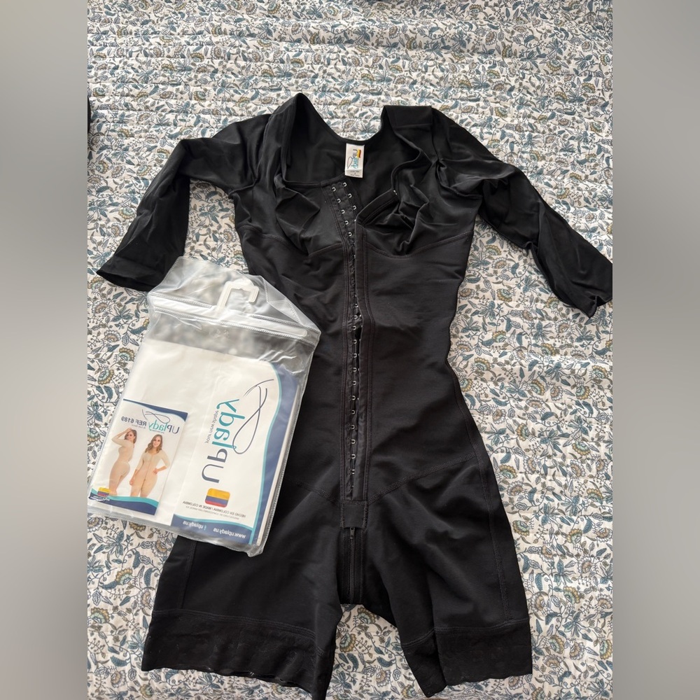 Up Lady Black Body Shapewear